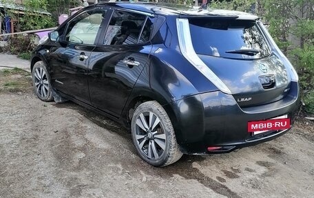 Nissan Leaf I, 2015 год, 1 350 000 рублей, 4 фотография