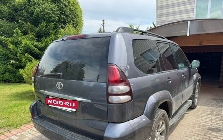 Toyota Land Cruiser Prado 120 рестайлинг, 2008 год, 1 750 000 рублей, 12 фотография