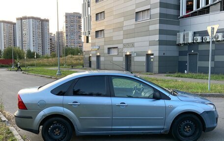 Ford Focus II рестайлинг, 2005 год, 265 000 рублей, 2 фотография