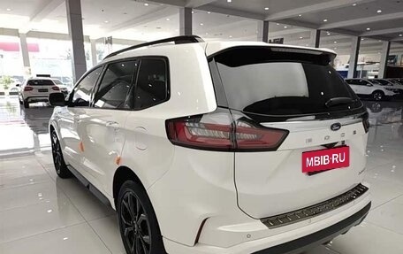 Ford Edge II рестайлинг, 2020 год, 1 930 000 рублей, 4 фотография