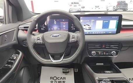 Ford Edge II рестайлинг, 2020 год, 1 930 000 рублей, 13 фотография