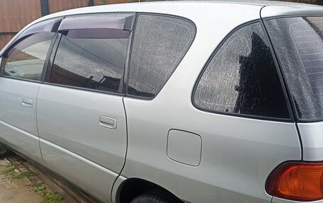 Toyota Ipsum II, 2000 год, 540 000 рублей, 5 фотография