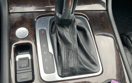 Volkswagen Touareg III, 2011 год, 2 050 000 рублей, 5 фотография