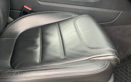 Volkswagen Touareg III, 2011 год, 2 050 000 рублей, 10 фотография