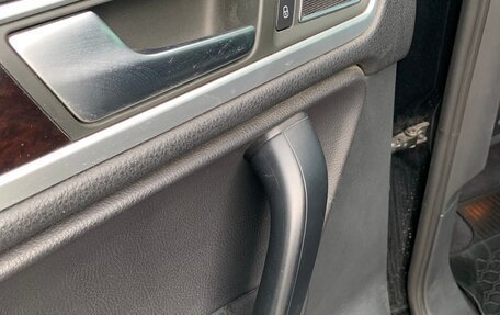 Volkswagen Touareg III, 2011 год, 2 050 000 рублей, 19 фотография