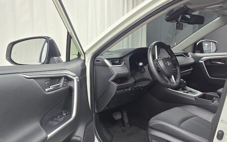 Toyota RAV4, 2022 год, 3 780 015 рублей, 7 фотография