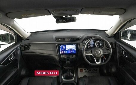 Nissan X-Trail, 2017 год, 1 800 000 рублей, 8 фотография
