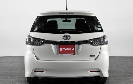 Toyota Wish II, 2012 год, 1 450 000 рублей, 4 фотография