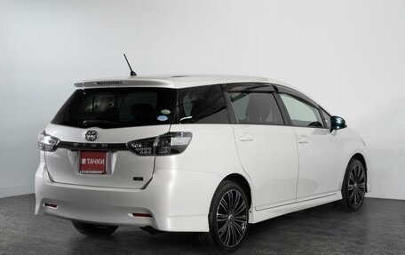 Toyota Wish II, 2012 год, 1 450 000 рублей, 3 фотография