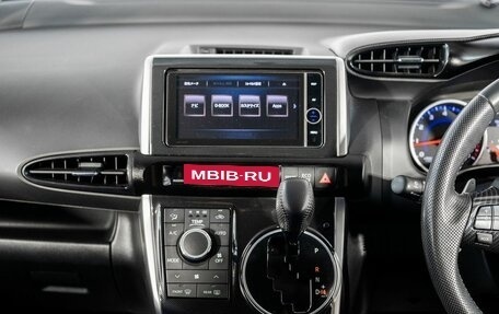 Toyota Wish II, 2012 год, 1 450 000 рублей, 11 фотография