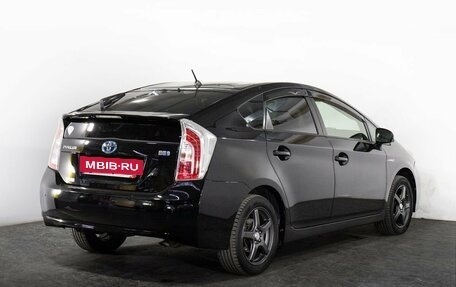 Toyota Prius, 2014 год, 1 249 000 рублей, 3 фотография