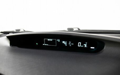 Toyota Prius, 2014 год, 1 249 000 рублей, 10 фотография