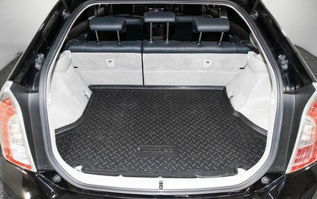 Toyota Prius, 2014 год, 1 249 000 рублей, 18 фотография