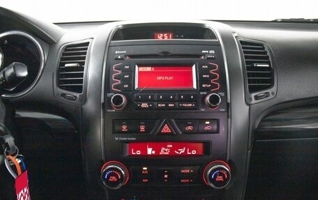 KIA Sorento II рестайлинг, 2011 год, 1 495 000 рублей, 11 фотография