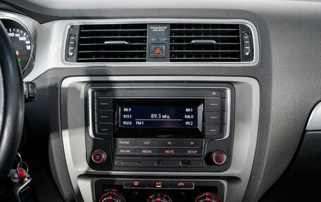 Volkswagen Jetta VI, 2018 год, 1 300 000 рублей, 12 фотография