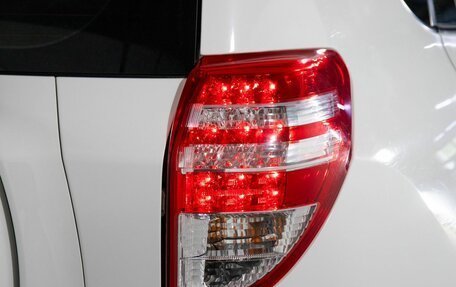 Toyota RAV4, 2011 год, 1 450 000 рублей, 22 фотография