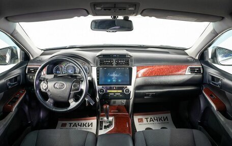 Toyota Camry, 2012 год, 1 650 000 рублей, 8 фотография