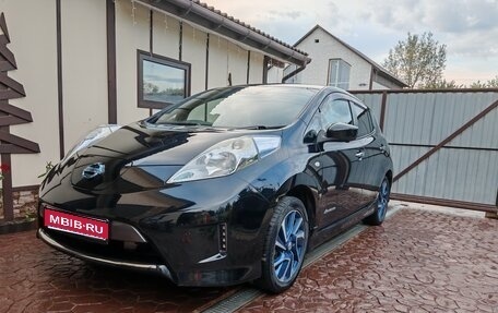 Nissan Leaf I, 2016 год, 799 000 рублей, 1 фотография