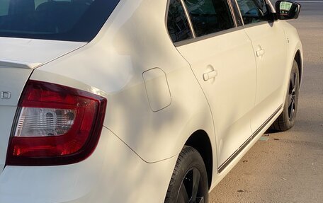 Skoda Rapid I, 2015 год, 1 350 000 рублей, 4 фотография