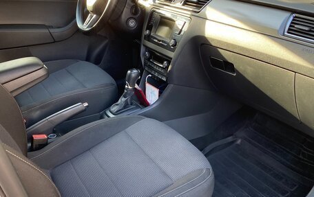 Skoda Rapid I, 2015 год, 1 350 000 рублей, 12 фотография