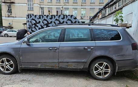 Volkswagen Passat B6, 2006 год, 210 000 рублей, 3 фотография