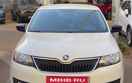 Skoda Rapid I, 2015 год, 1 350 000 рублей, 16 фотография