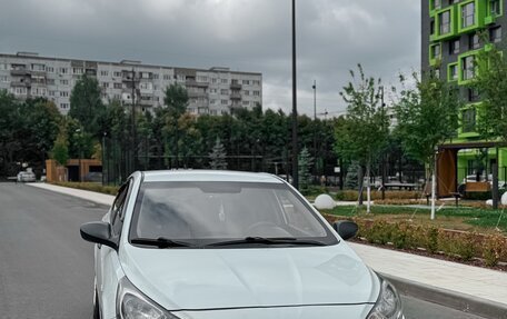 Hyundai Solaris II рестайлинг, 2012 год, 860 000 рублей, 2 фотография
