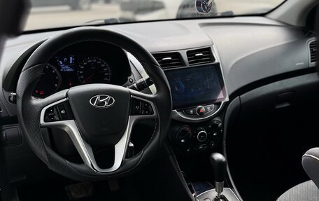 Hyundai Solaris II рестайлинг, 2012 год, 860 000 рублей, 11 фотография