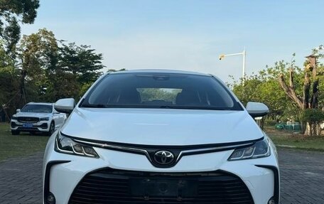 Toyota Corolla, 2022 год, 1 265 000 рублей, 2 фотография