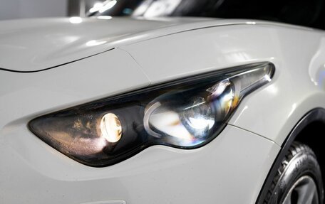 Infiniti FX II, 2011 год, 2 050 000 рублей, 23 фотография