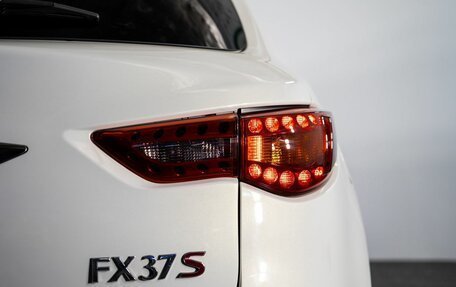 Infiniti FX II, 2011 год, 2 050 000 рублей, 25 фотография