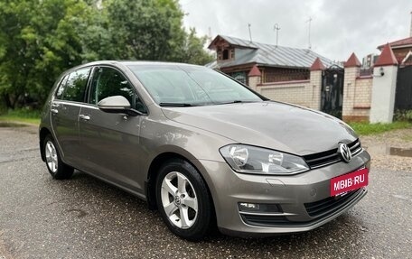 Volkswagen Golf VII, 2013 год, 850 000 рублей, 3 фотография