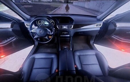 Mercedes-Benz E-Класс, 2013 год, 2 100 000 рублей, 6 фотография