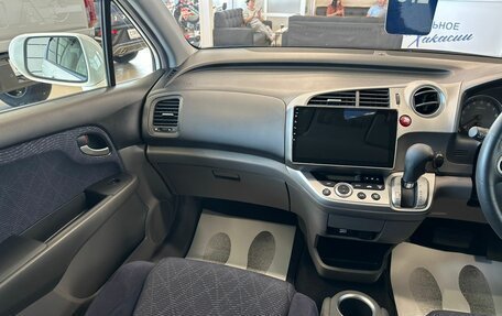 Honda Stream II, 2010 год, 1 399 999 рублей, 14 фотография