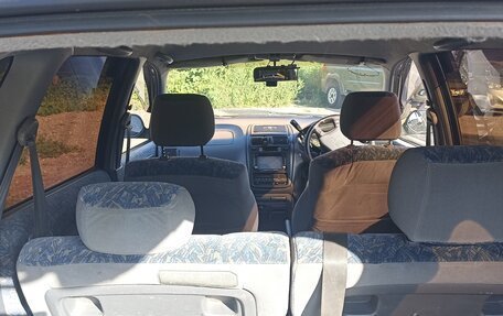 Toyota Ipsum II, 1996 год, 410 000 рублей, 9 фотография