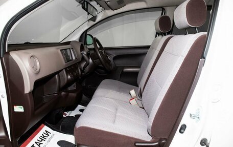 Toyota Passo III, 2014 год, 668 000 рублей, 7 фотография