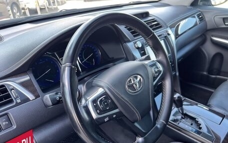 Toyota Camry, 2015 год, 1 699 000 рублей, 10 фотография
