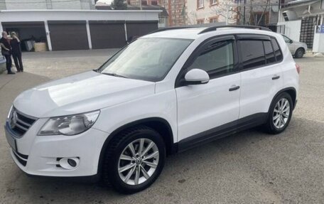 Volkswagen Tiguan I, 2010 год, 869 000 рублей, 11 фотография