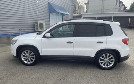 Volkswagen Tiguan I, 2010 год, 869 000 рублей, 6 фотография