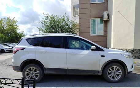 Ford Kuga III, 2018 год, 1 650 000 рублей, 4 фотография