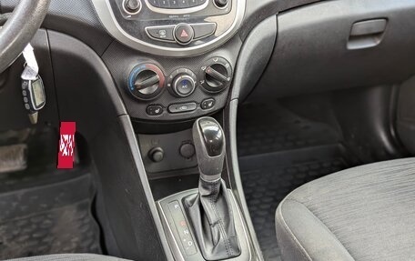 Hyundai Solaris II рестайлинг, 2014 год, 1 050 000 рублей, 14 фотография