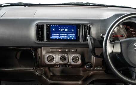 Toyota Passo III, 2013 год, 815 000 рублей, 11 фотография