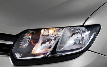 Renault Sandero II рестайлинг, 2015 год, 790 000 рублей, 18 фотография