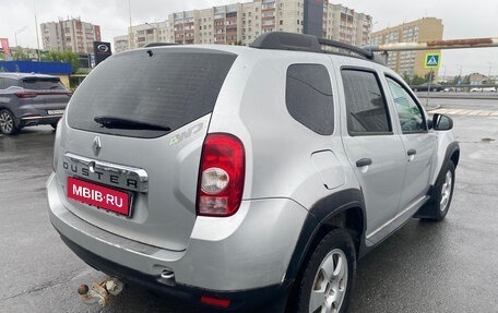 Renault Duster I рестайлинг, 2012 год, 665 000 рублей, 4 фотография