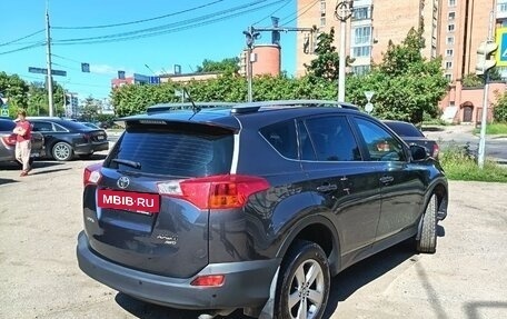 Toyota RAV4, 2015 год, 1 880 000 рублей, 5 фотография