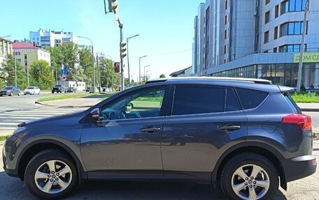 Toyota RAV4, 2015 год, 1 880 000 рублей, 8 фотография