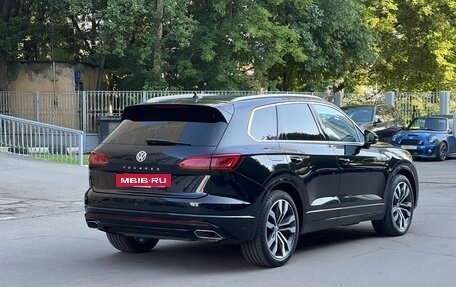 Volkswagen Touareg III, 2019 год, 5 875 000 рублей, 6 фотография