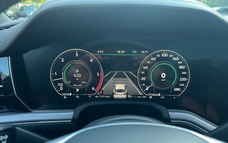 Volkswagen Touareg III, 2019 год, 5 875 000 рублей, 17 фотография