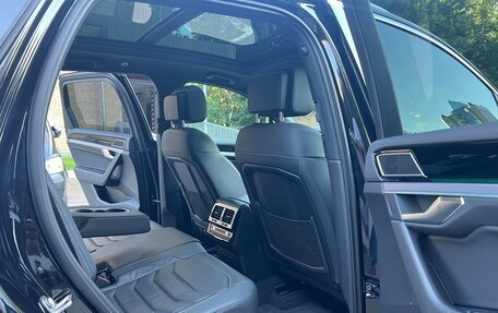 Volkswagen Touareg III, 2019 год, 5 875 000 рублей, 22 фотография