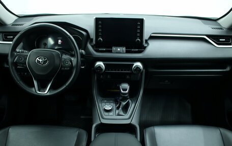Toyota RAV4, 2020 год, 3 990 000 рублей, 16 фотография